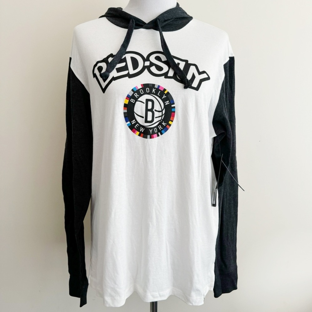 Brooklyn Nets Hooded Long Sleeve Shirt Mens Medium Bed-Stuy NBA Fan Gear Gift